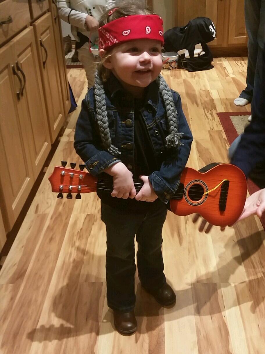We are pretty sure that Miss Gracie is the cutest Willie Nelson fan you ...