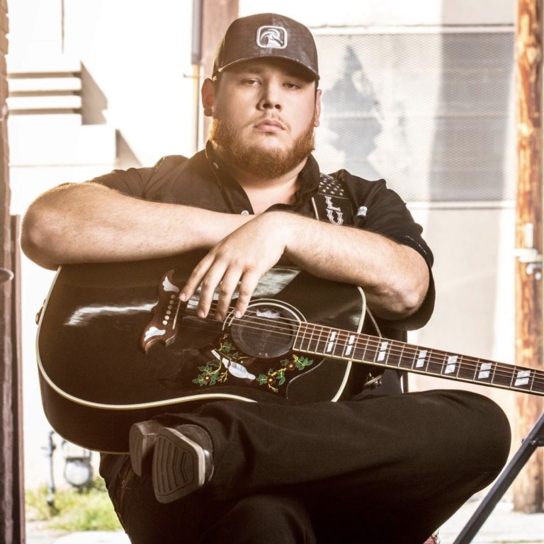 Check Out Luke Combs and a Few of His Blue Collar Boys Back in the Day